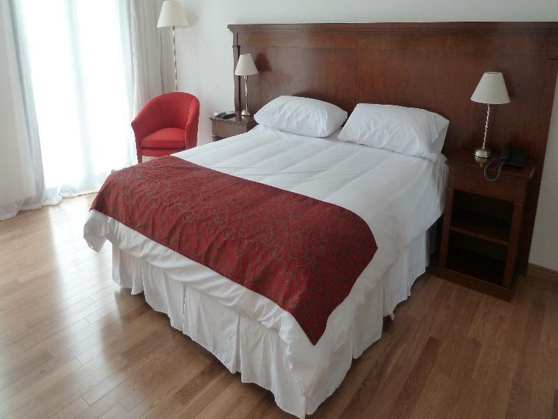 Plaza Canning Hotel 4*
