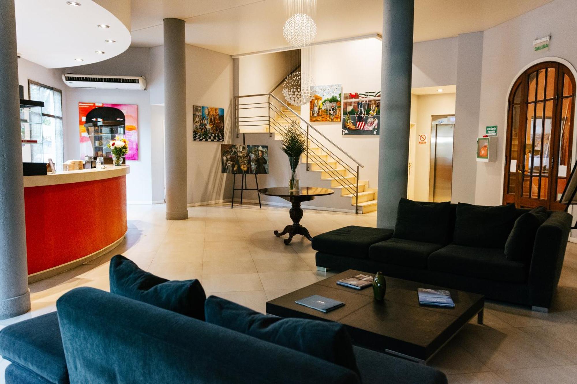 Hotel Plaza Canning 4*